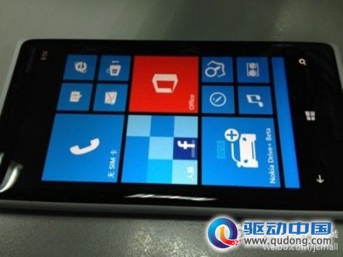 最创新WP8旗舰 Lumia 920T细节再曝光 