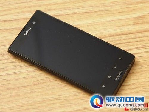 1.5GHz双核720p屏 索尼LT28i首发上市 