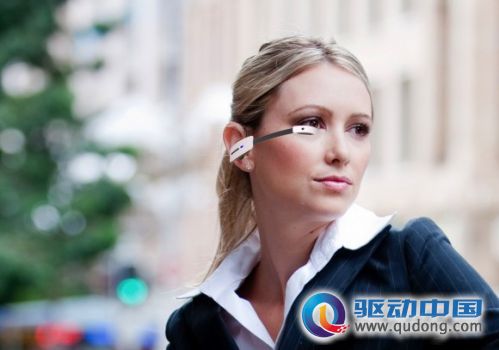 M100-in-use-white-580x407