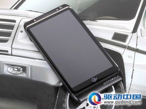 送靓号高额话费 摩托罗拉XT788仅1999