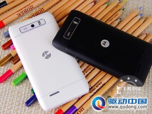 双核超薄防水溅 购XT788得靓号送话费