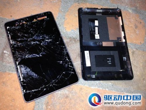 Nexus 7二十米高空跌落测试 粉身碎骨在所难免
