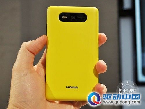 双核比四核贵?WP8手机究竟值不值得买