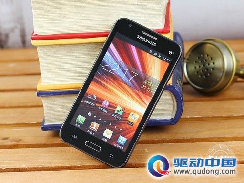学生也能玩大牌!“0元”移动3G机推荐