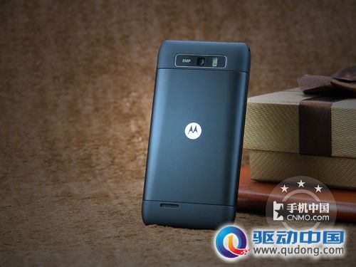XT788:1899元 