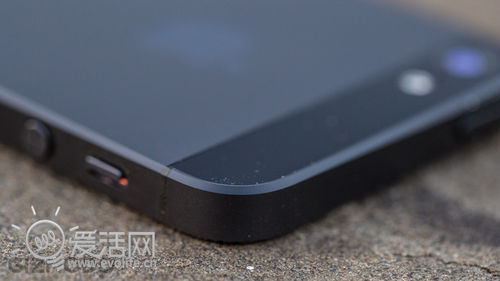 iPhone 5使用2个月划伤报告：掉漆水平史上最高