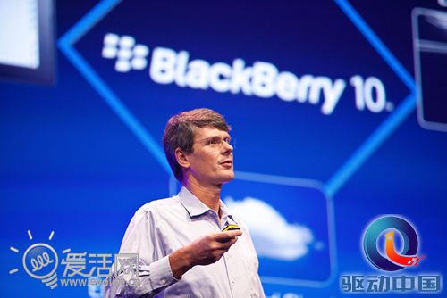 RIM欲向开发者发放全键盘原型机 积分规则刺激开发者热情