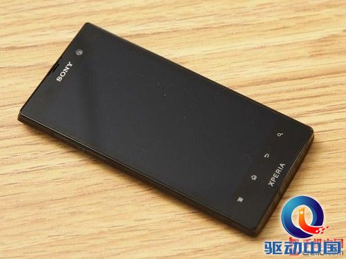 1.5GHz双核720p屏 索尼LT28i首发上市 