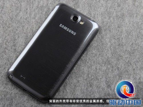 双待巨屏高频四核 三星N7102火爆热销 
