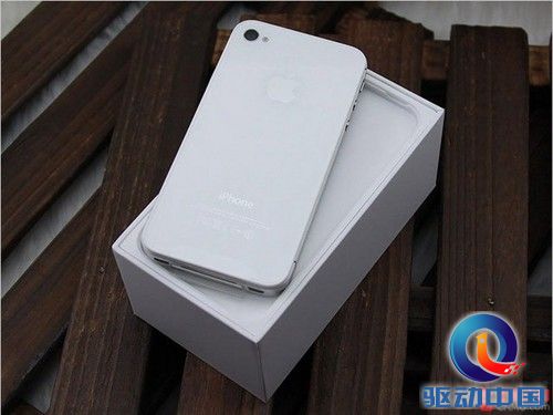 可完美升至iOS 6 港行iPhone 4S热卖中 