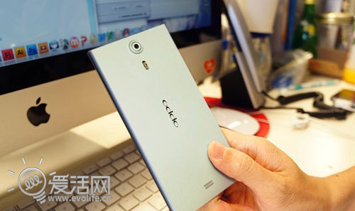 5寸市场狼烟升起 oppo find5真机照片网络曝光