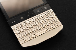 你值得拥有 RIM Porsche Design P’9981登陆中国