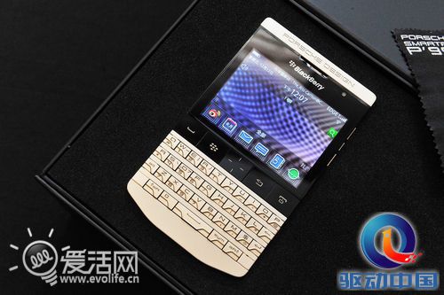 你值得拥有 RIM Porsche Design P’9981登陆中国
