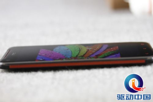 5英寸1080P屏 HTC Butterfly专项评测