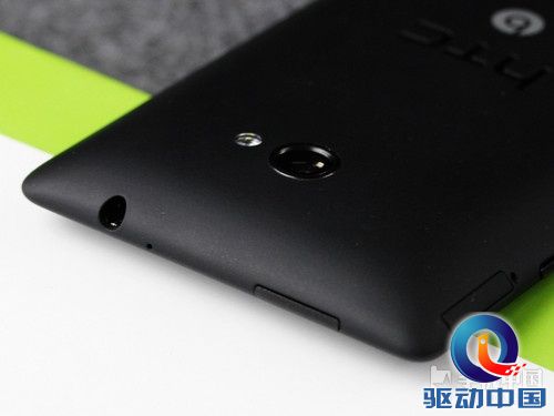 WP8双核高清屏 HTC 8X移动版深度评测