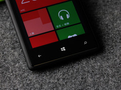 WP8双核高清屏 HTC 8X移动版深度评测