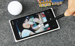 最具创新力 诺基亚920超敏感触控测试