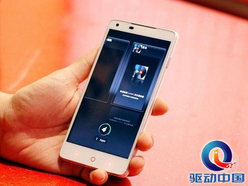 2GB RAM成主流!高运行内存智能机盘点