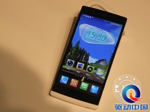 iPhone 5跌入4000档 2013热卖强机预测