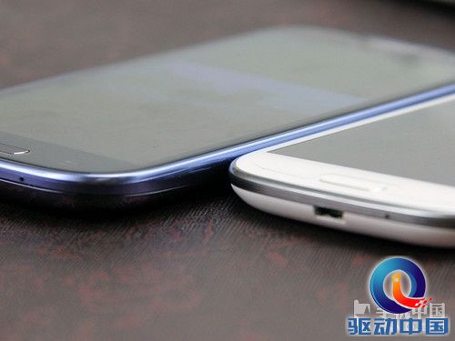 GALAXY S3 i939D