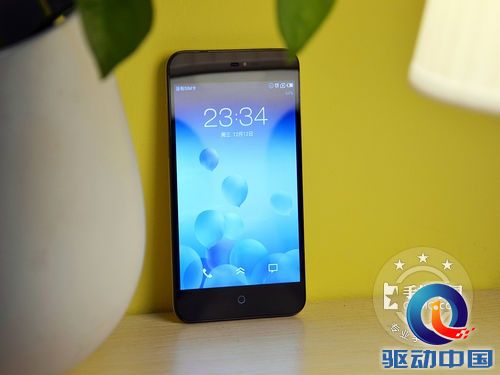1.6GHz四核800万像素 魅族MX2火爆订购