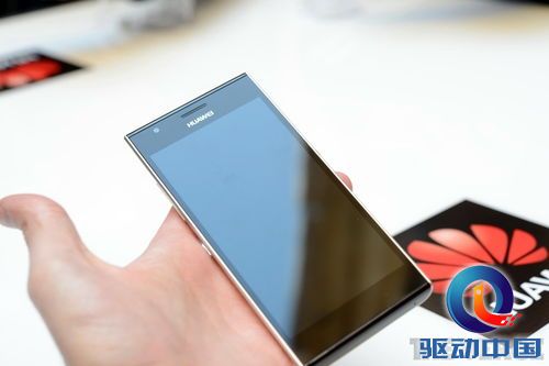华为新旗舰Ascend P2试玩：惊喜不多 不是期货就够了