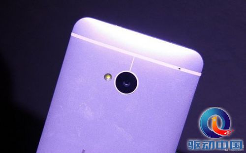 1080p巨屏四核新旗舰 HTC One现场体验