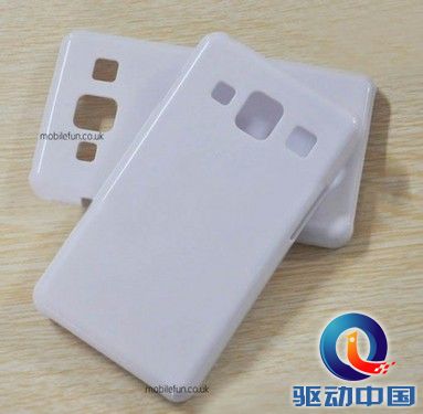 外形稍显方正 三星GALAXY S4保护壳曝光 