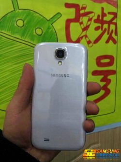 新一代跑分王 三星Galaxy S IV真机图来了!