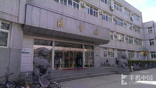 1.7GHz四核1080p大屏 HTC One深度评测