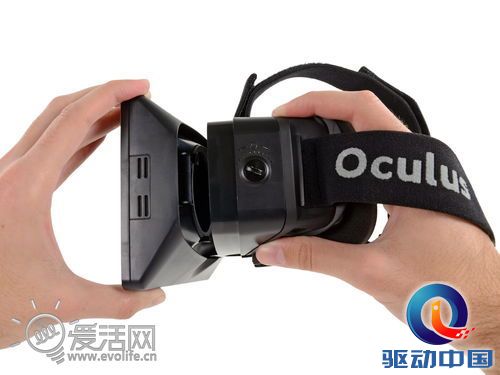 Oculus Rift头戴3D显示器拆解 看看VR设备里装了什么