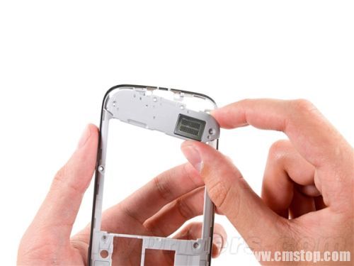 专业的来了!Galaxy S4完全拆解