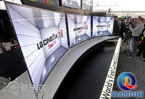 LG可弯曲OLED电视下月发售 售价超8万元