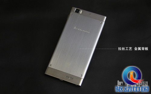 2GHz英特尔双核巨屏 联想K900深度评测 