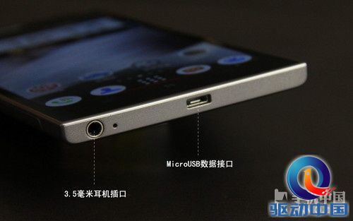 2GHz英特尔双核巨屏 联想K900深度评测 