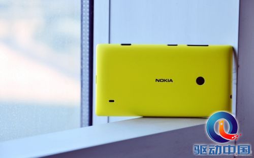 1299元最低价WP8 诺基亚Lumia 520评测