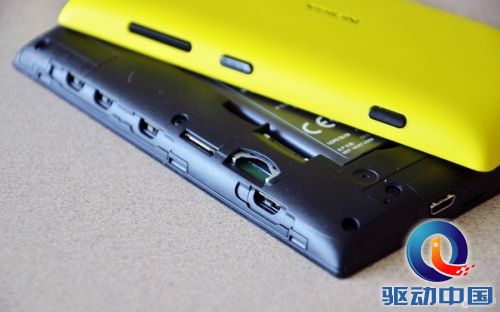 1299元最低价WP8 诺基亚Lumia 520评测