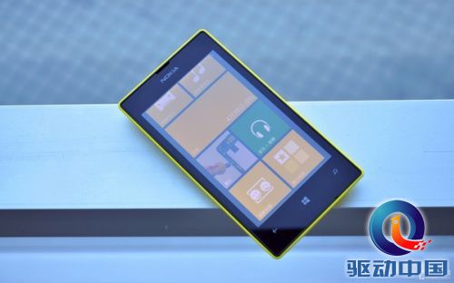 1299元最低价WP8 诺基亚Lumia 520评测