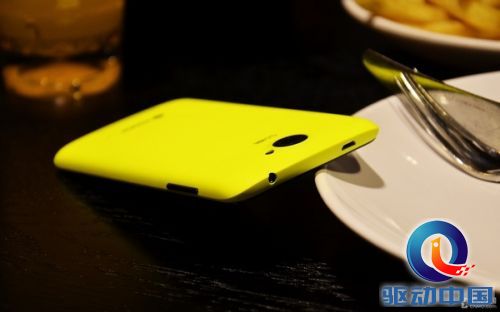 5英寸W+G双网千元四核 天语S5手机评测 