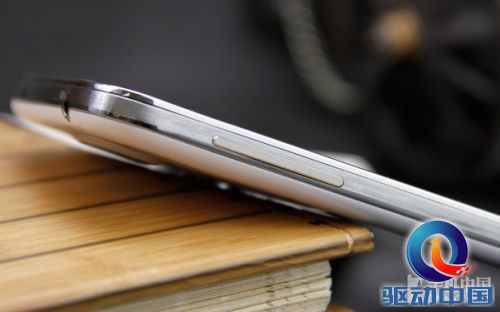 支持W+G双网双待 联通版Galaxy S4评测 