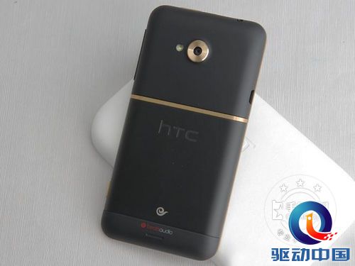 4.7英寸屏1.5GHz双核 HTC X720d售1990 
