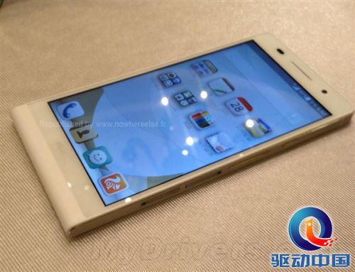 越看越像iPhone 4S 荣耀3黑/白真机大曝光