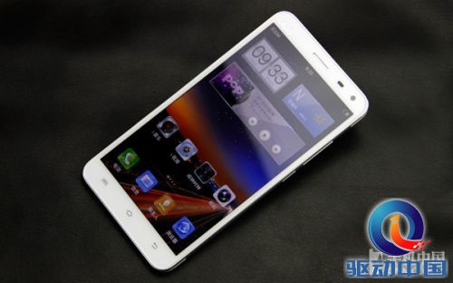 四核1080p屏Hi-Fi旗舰 vivo Xplay评测 