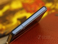 双镜面旗舰骤降 索尼L36h今报价仅3K4