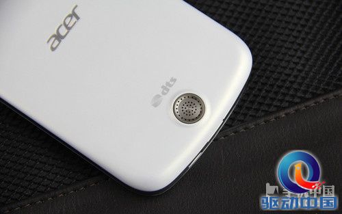 4.5英寸四核强机 Acer Liquid E2评测 