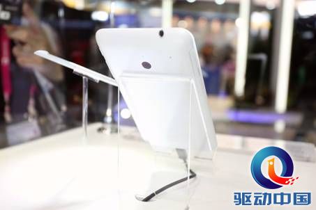 说明: C:\Users\rayvanson\Desktop\Com展\资料2\new 图\付争-Asus+图\付争-Asus 图\Asus Fonepad Note\IMG_5106.JPG