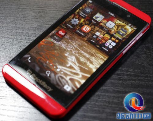 BlackBerry_Z10_Home_Screen_610x485
