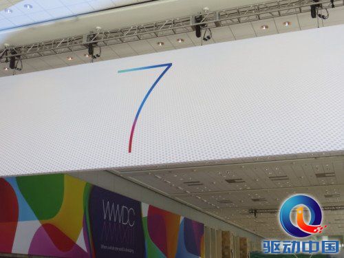 1370667676944