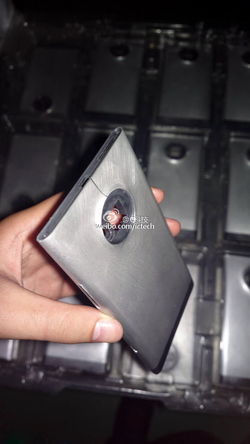 Lumia EOS大量谍照泄露 全金属机身闪闪发亮