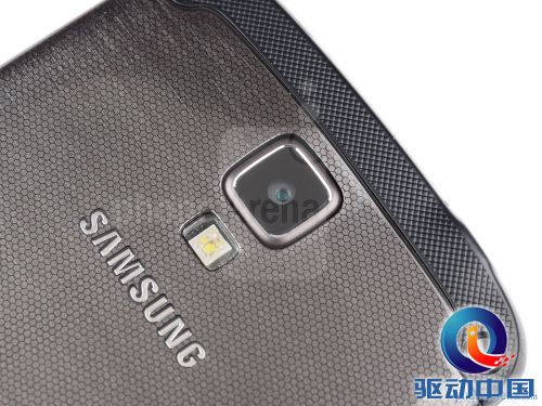 Samsung-Galaxy-S4-Active-Review-011